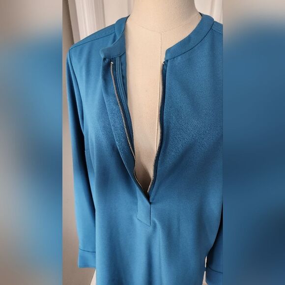 Hilary Radley Turquoise Blue zipper blouse - Size Medium - Picture 9 of 11